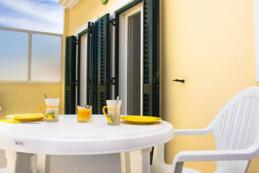 Blife Olaya Private Rooms โอลเญา ภายนอก รูปภาพ